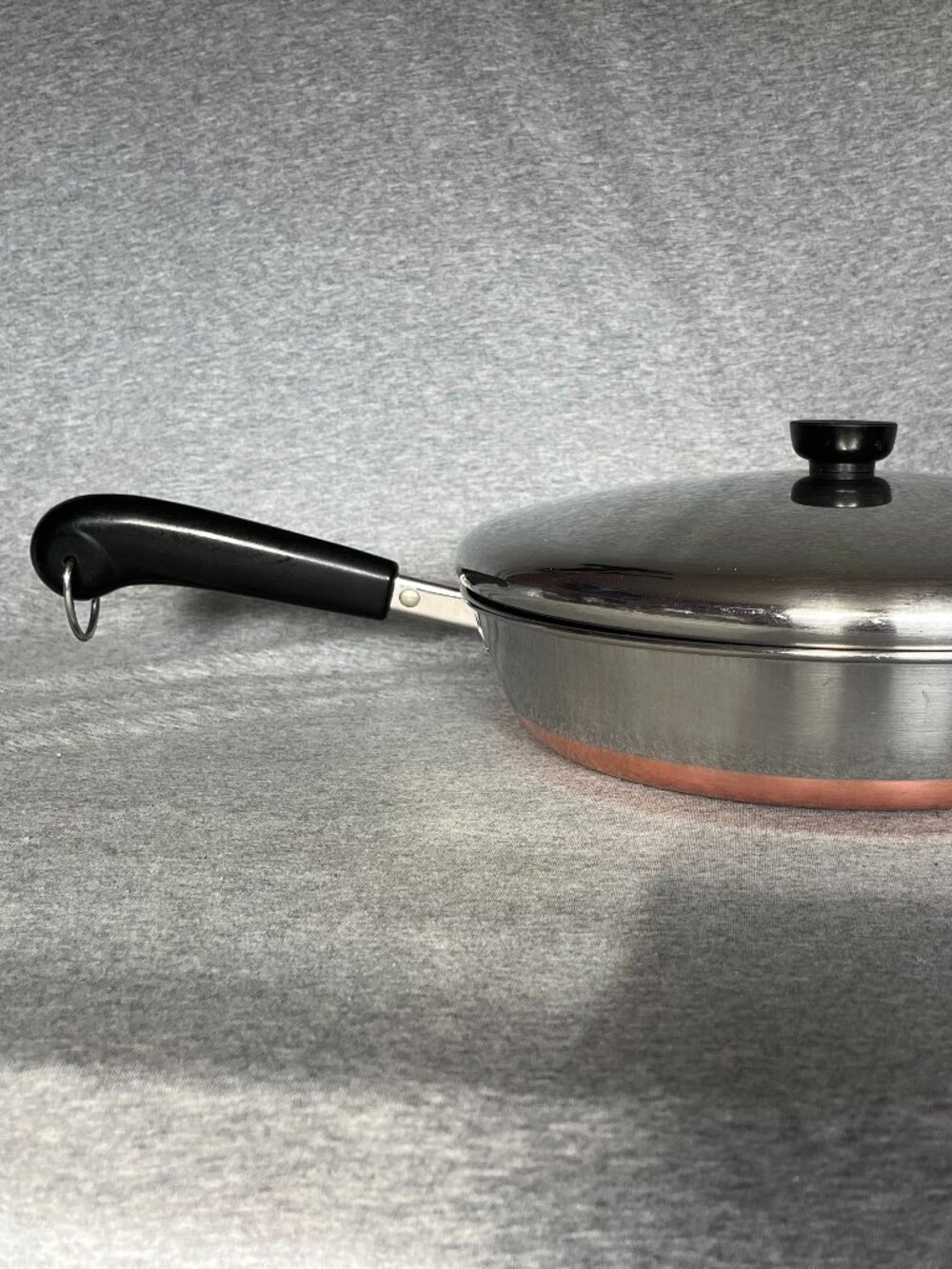 Revere Ware 1801 12 inch Copper Clad Bottom Skillet and Lid, Clinton Ill - Picture 3 of 12
